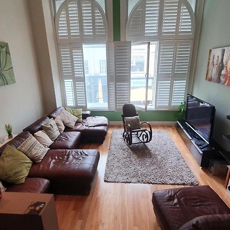 Castell Haven Studio Apartment Cardiff Ngoại thất bức ảnh