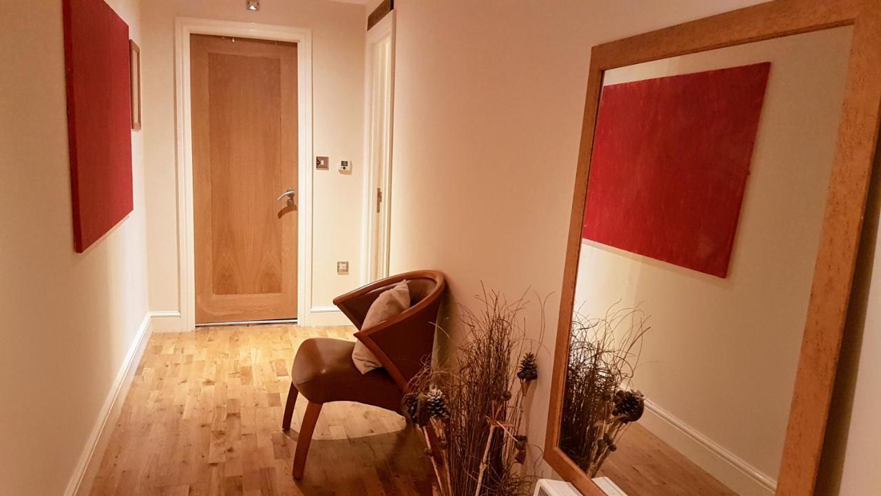 Castell Haven Studio Apartment Cardiff Ngoại thất bức ảnh