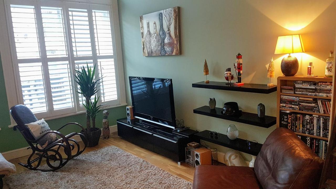 Castell Haven Studio Apartment Cardiff Ngoại thất bức ảnh